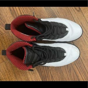 AIR JORDAN 10 RETRO 'CHICAGO' 2012